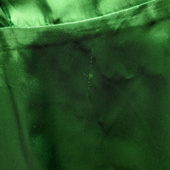 Emerald Green Dress - Picture 9 of 10